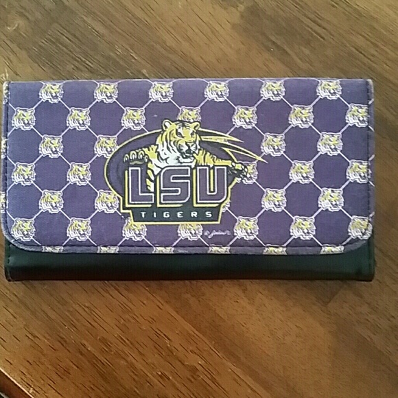 LSU Wallet - Picture 1 of 3